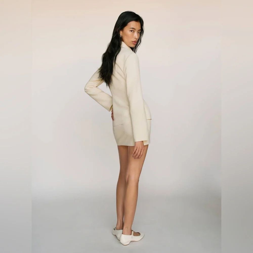 Reformation Chloe Two Piece in Snow - Picture 4 of 8